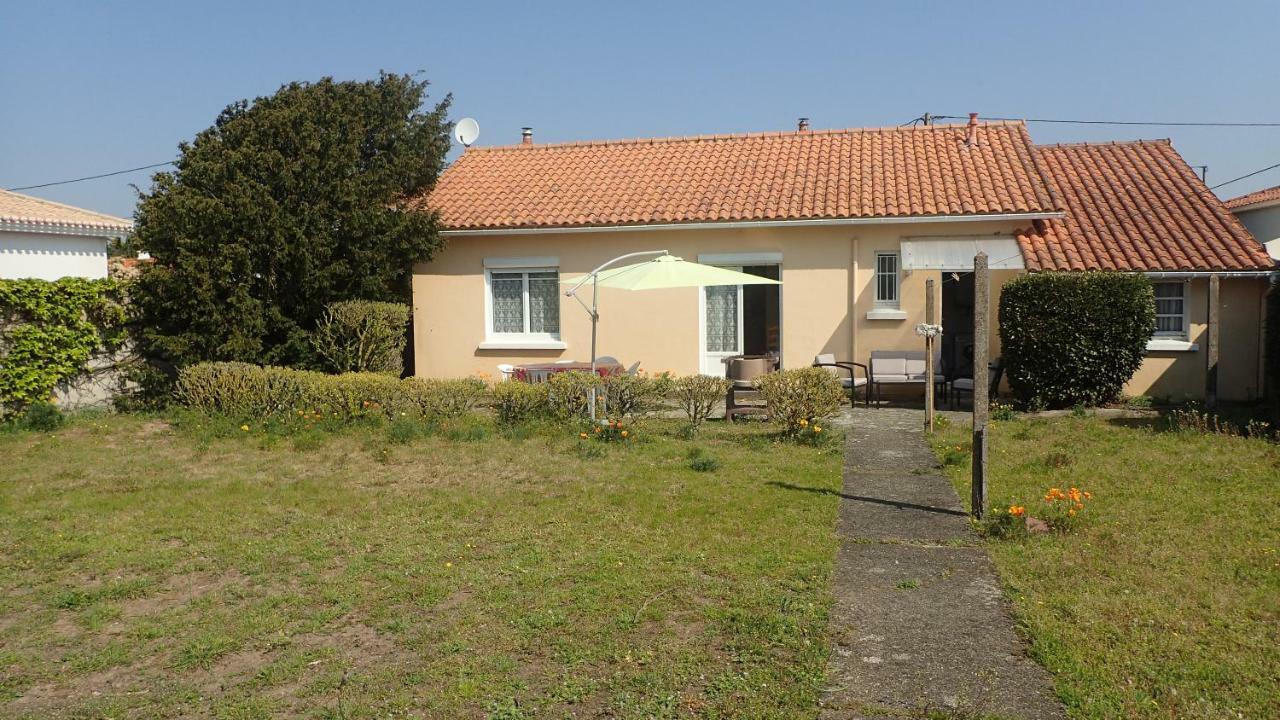 Maison Bord De Holiday home *